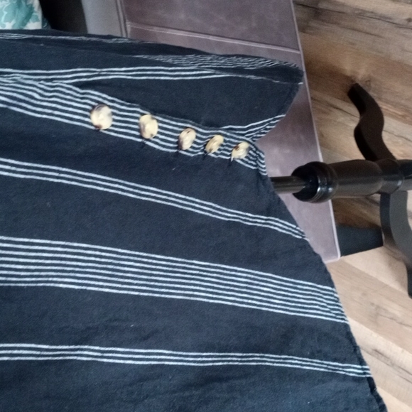 a.n.d easy striped black and white women top size XL - Picture 4 of 11